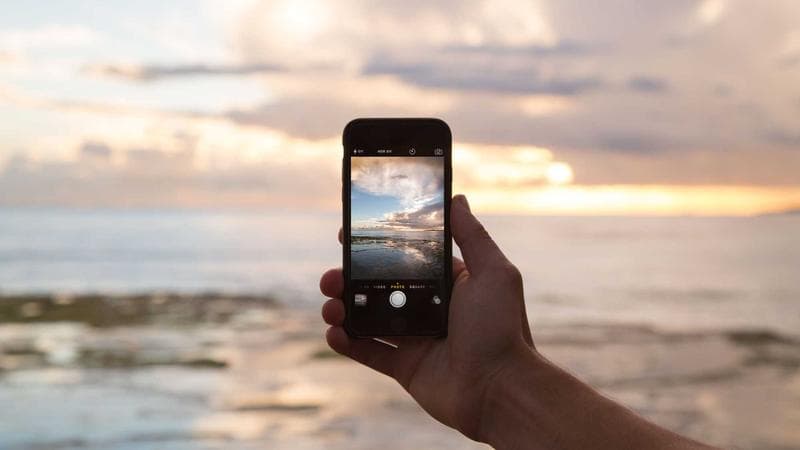 Weights & Biases Reaches 500K Users, Launches Free Tier — VentureBeat article thumbnail